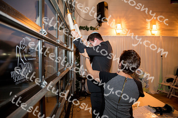 320 -ESNY0617 - EliteStudiosNY.com