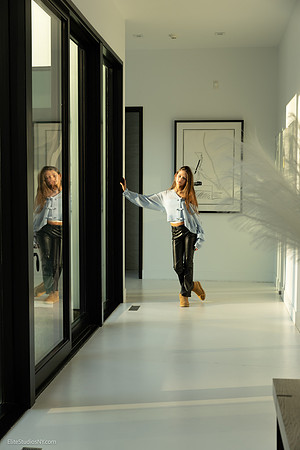 0343 - Elite Studios - 312A3919