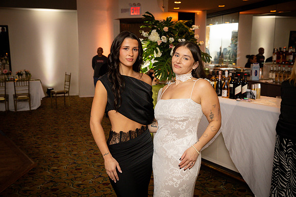 0017 Ariel + Michael-0O3A0609