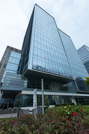 0022 - EliteStudiosNY.com - 0O3A1399