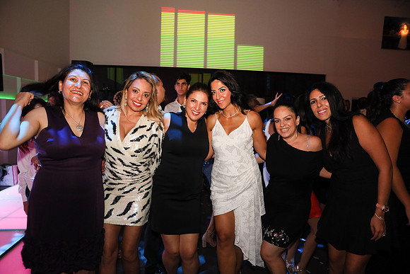 0901EliteStudiosNY0O3A1759