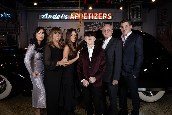 0328 - EliteStudiosNY.com - 0O3A3771