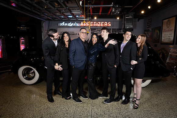 0265 - EliteStudiosNY.com - 0O3A3670