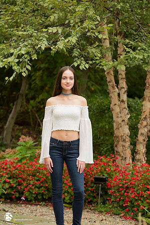 ESNY5260 - 0008 - EliteStudiosNY.com EliteStudiosNY.com
