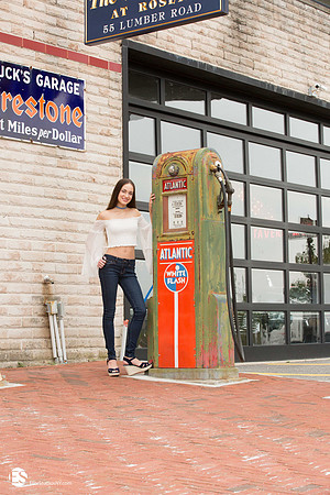 ESNY5401 - 0043 - EliteStudiosNY.com EliteStudiosNY.com