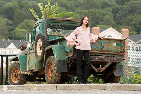 ESNY5596 - 0106 - EliteStudiosNY.com EliteStudiosNY.com