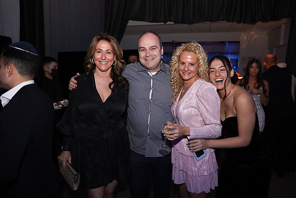 EliteStudiosNY0301 0O3A1400