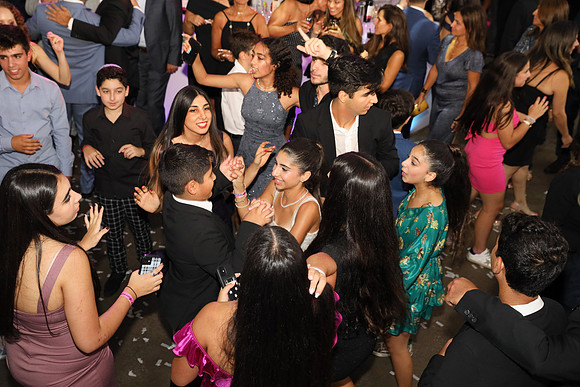 0739EliteStudiosNY0O3A1349