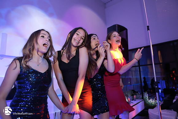 EliteStudiosNY0382