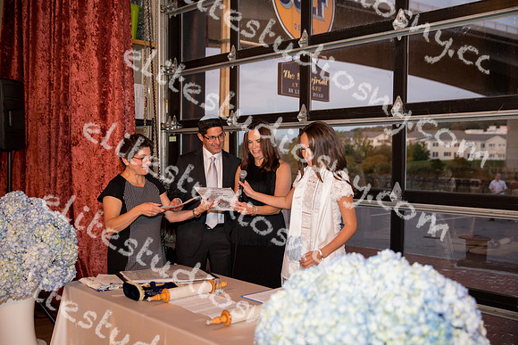 300 -ESNY0560 - EliteStudiosNY.com