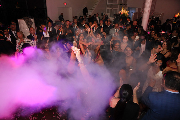 0657EliteStudiosNY0O3A1216