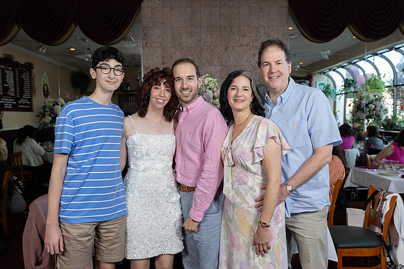 0353 - EliteStudiosNY.com - 0O3A2512