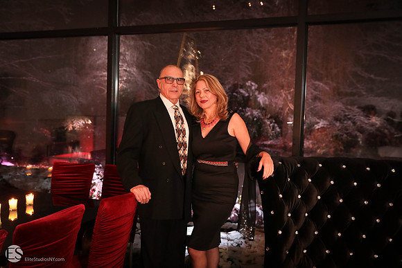 142 -ESNY2074 - EliteStudiosNY.com